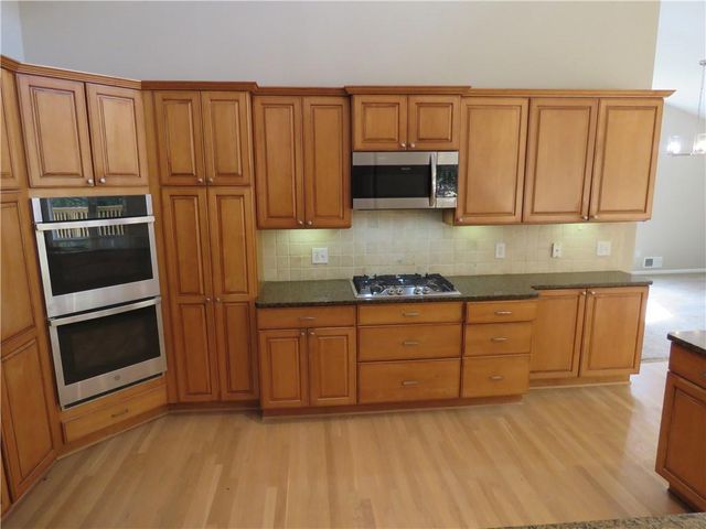 2079 Silversmith Lane, Stone Mountain, GA 30087
