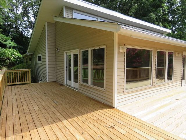 2079 Silversmith Lane, Stone Mountain, GA 30087