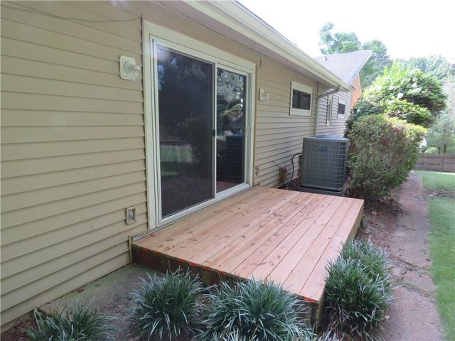 2079 Silversmith Lane, Stone Mountain, GA 30087