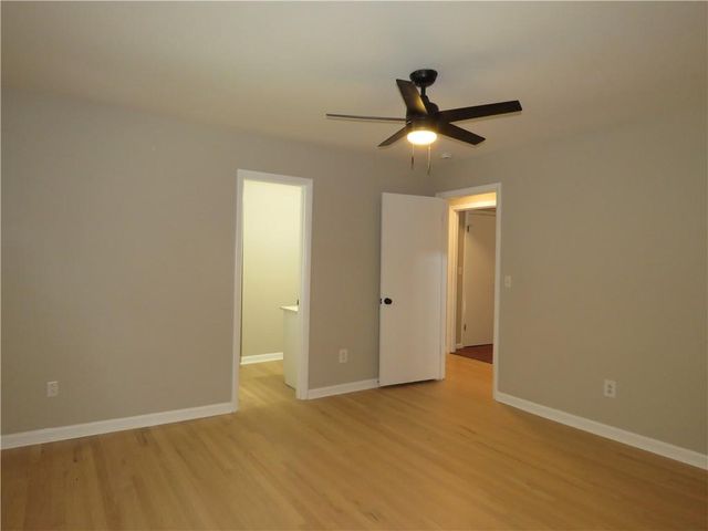 2079 Silversmith Lane, Stone Mountain, GA 30087