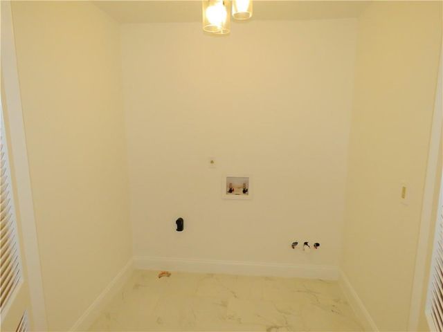 2079 Silversmith Lane, Stone Mountain, GA 30087