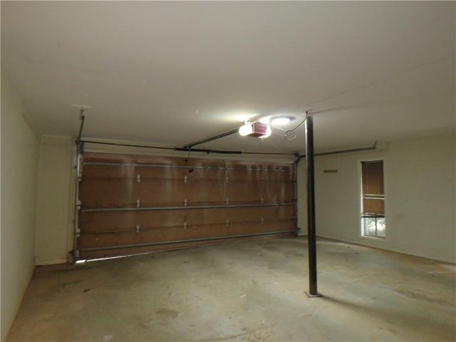 2079 Silversmith Lane, Stone Mountain, GA 30087