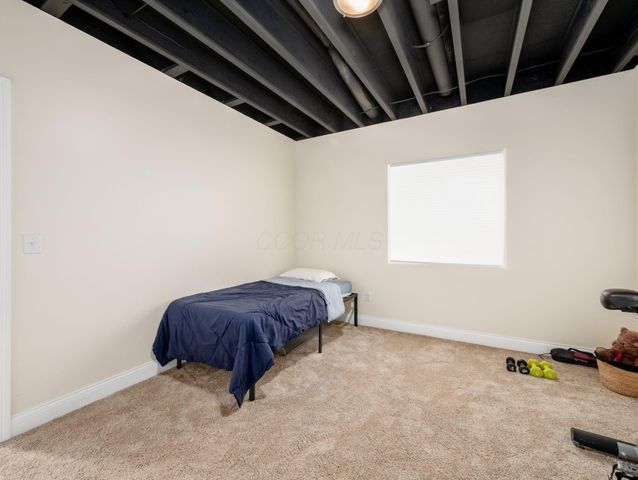 3832 Emmons Avenue, Columbus, OH 43219