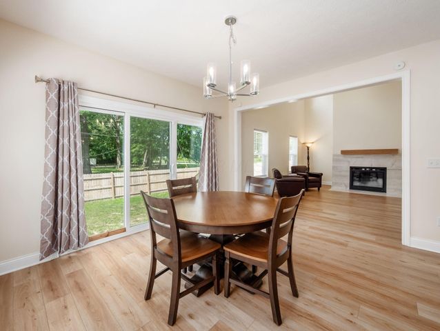3832 Emmons Avenue, Columbus, OH 43219