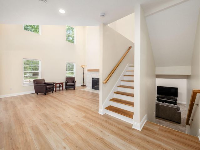 3832 Emmons Avenue, Columbus, OH 43219