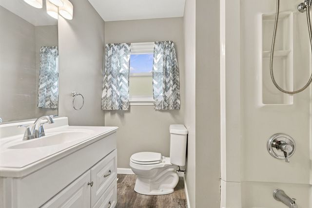2916 28th Avenue, Rock Island, IL 61201