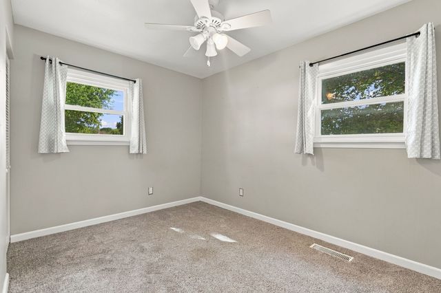 2916 28th Avenue, Rock Island, IL 61201