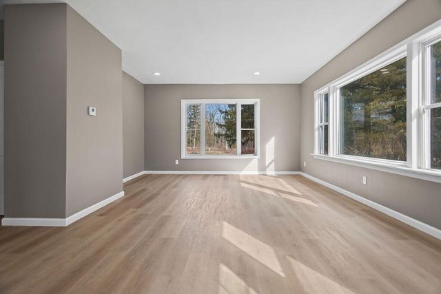 1436 W Fiesta LANE, Mequon, WI 53092