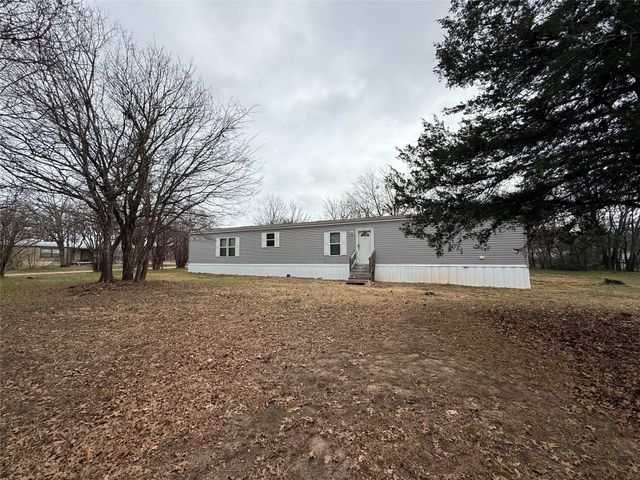 821 Quail Run, Seven Points, TX 75143