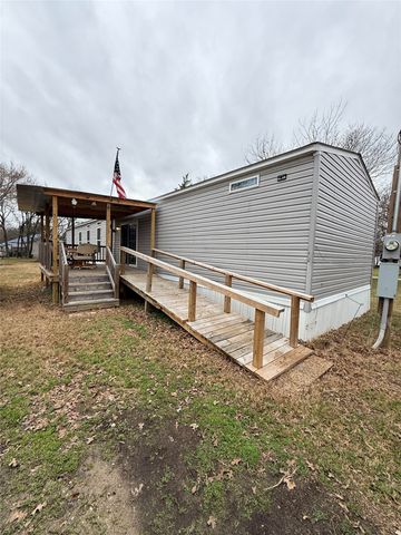 821 Quail Run, Seven Points, TX 75143