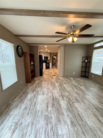 821 Quail Run, Seven Points, TX 75143