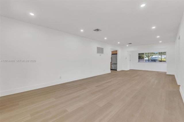 1419 Harding St, Hollywood, FL 33020