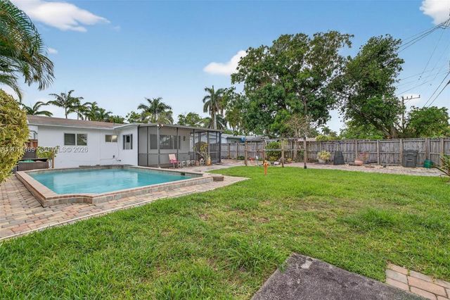 1419 Harding St, Hollywood, FL 33020
