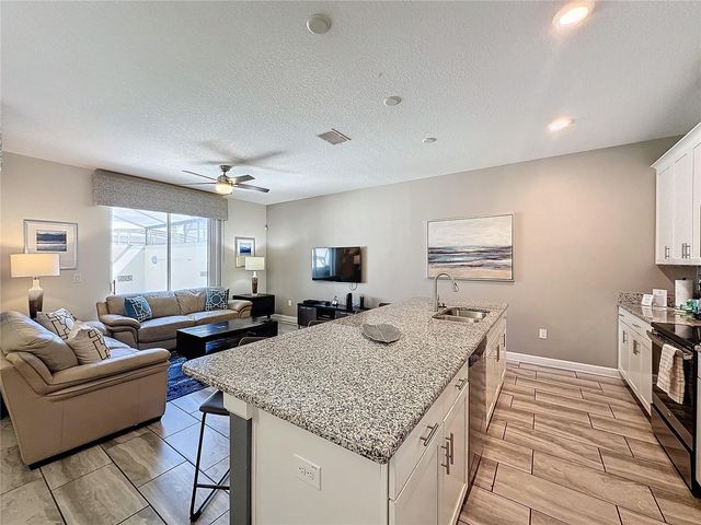 9043 DOGLEG DRIVE, Davenport, FL 33896