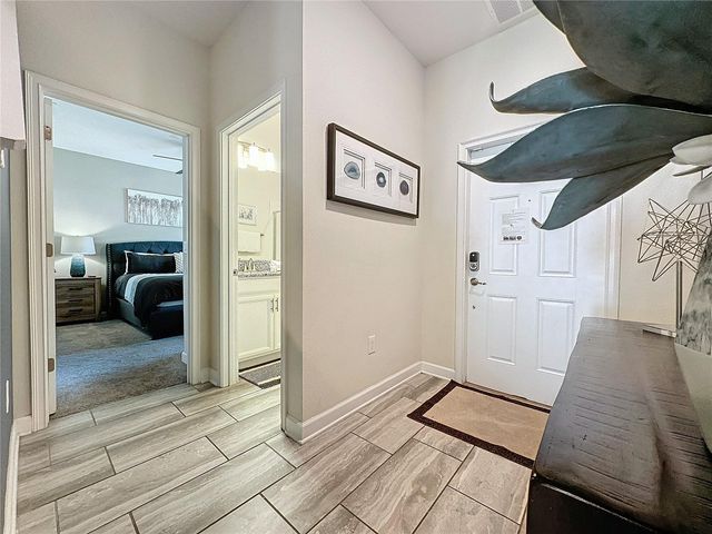 9043 DOGLEG DRIVE, Davenport, FL 33896