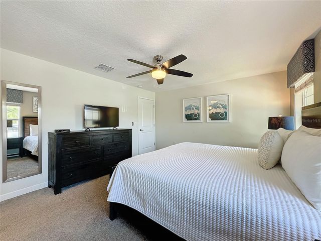 9043 DOGLEG DRIVE, Davenport, FL 33896