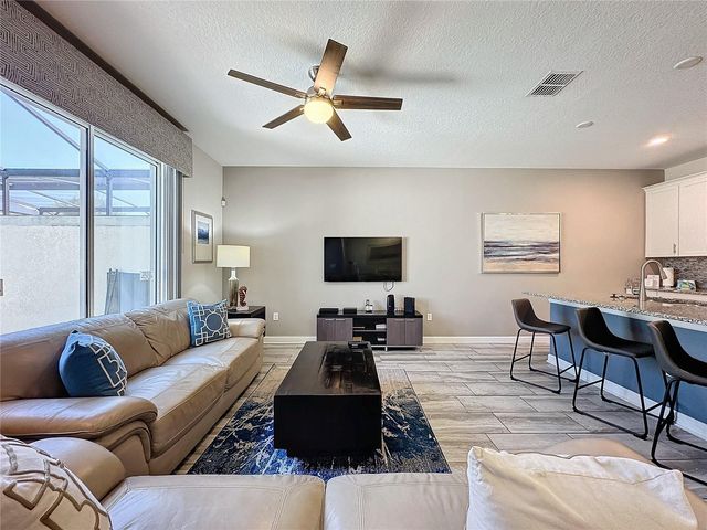 9043 DOGLEG DRIVE, Davenport, FL 33896