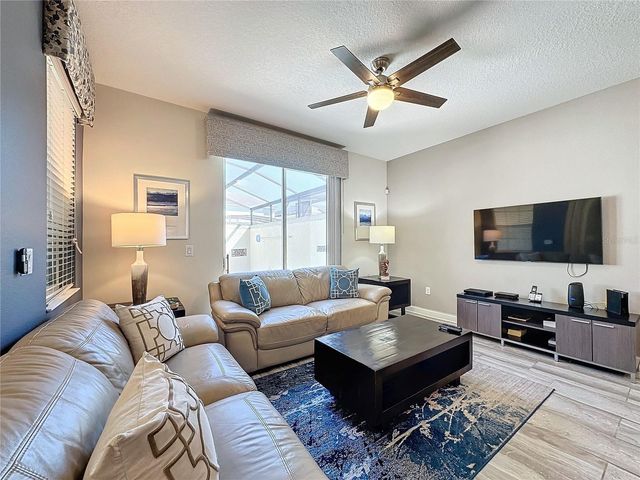 9043 DOGLEG DRIVE, Davenport, FL 33896