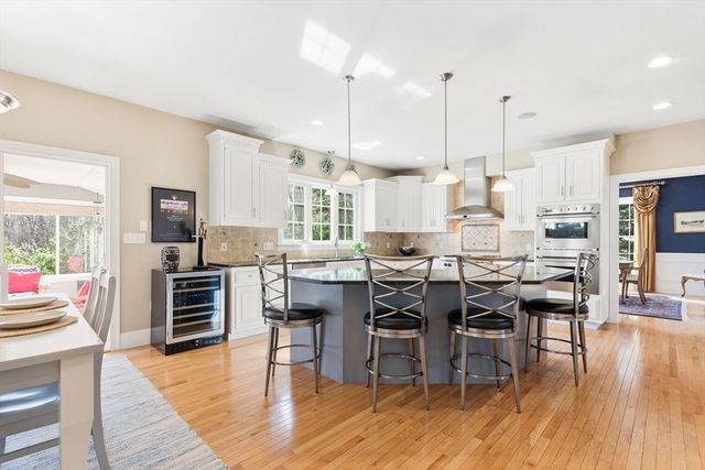 43 Lenox Drive, Franklin, MA 02038