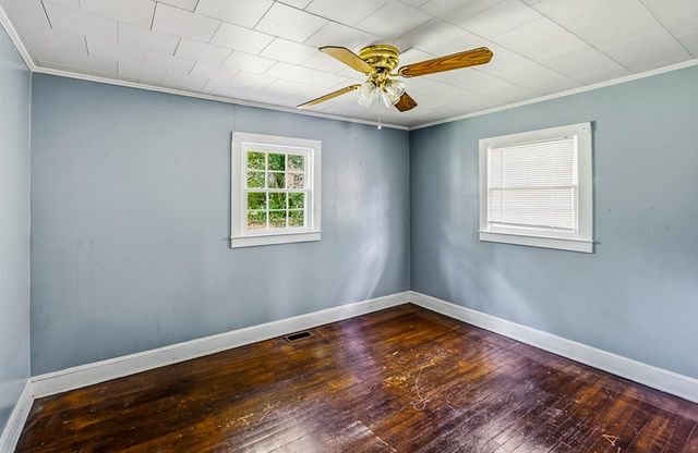 157 Hampton Street, Wellford, SC 29385