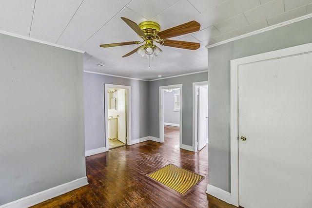 157 Hampton Street, Wellford, SC 29385