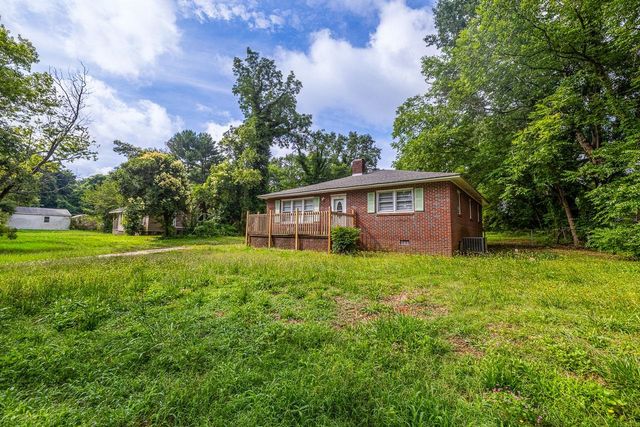 157 Hampton Street, Wellford, SC 29385
