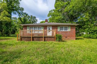 157 Hampton Street, Wellford, SC 29385