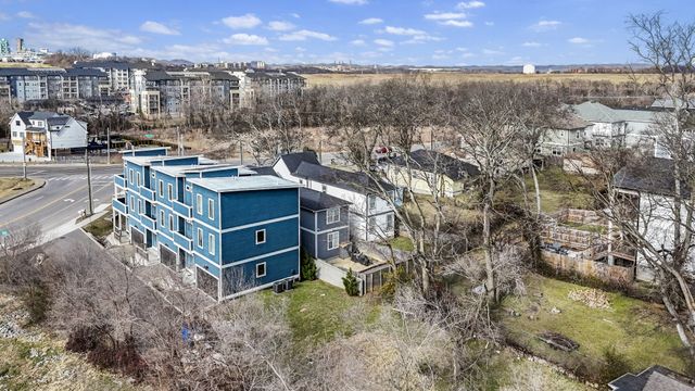 3835 Dr Walter S Davis Blvd, Nashville, TN 37209
