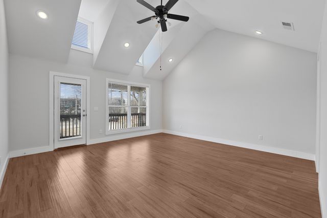 3835 Dr Walter S Davis Blvd, Nashville, TN 37209