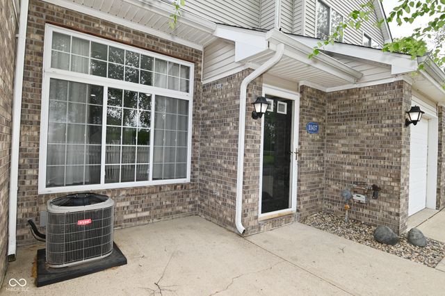 11437 Enclave Boulevard, Fishers, IN 46038