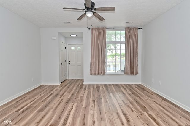 11437 Enclave Boulevard, Fishers, IN 46038