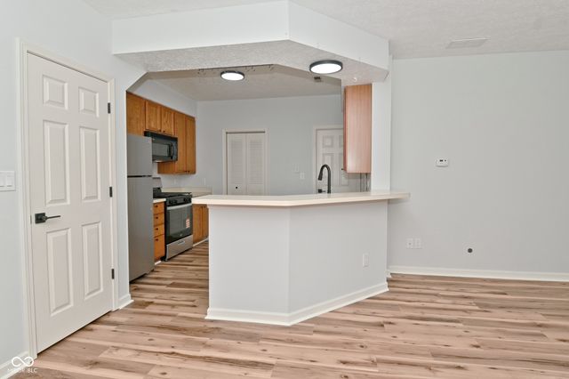 11437 Enclave Boulevard, Fishers, IN 46038