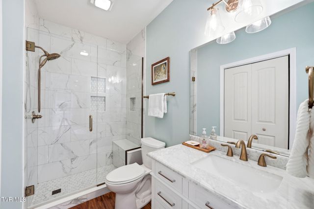 425 Settlers Way, Gray, TN 37615