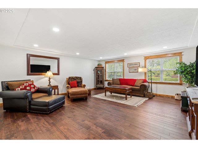 14660 Nw PIONEER Rd, Beaverton, OR 97006