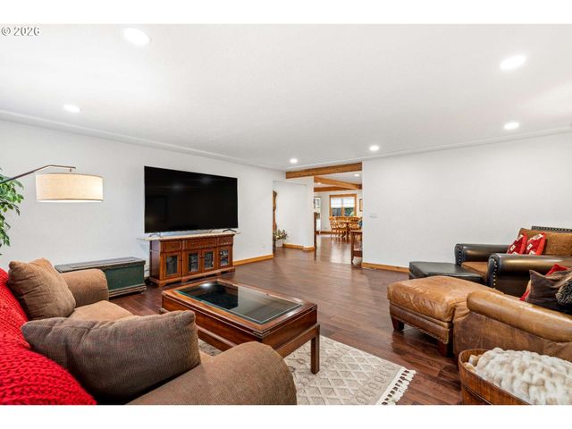14660 Nw PIONEER Rd, Beaverton, OR 97006