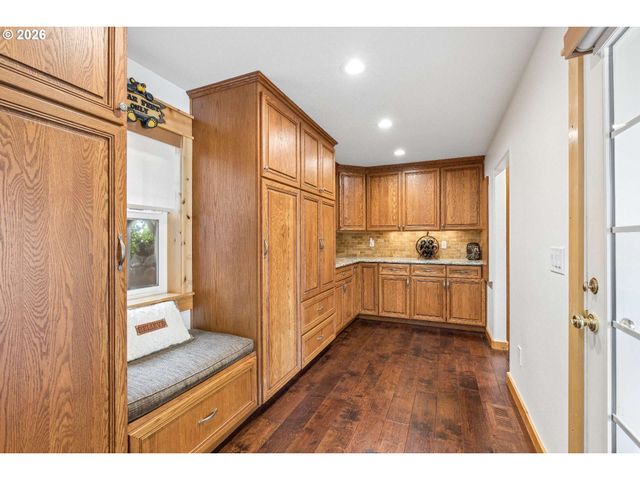 14660 Nw PIONEER Rd, Beaverton, OR 97006