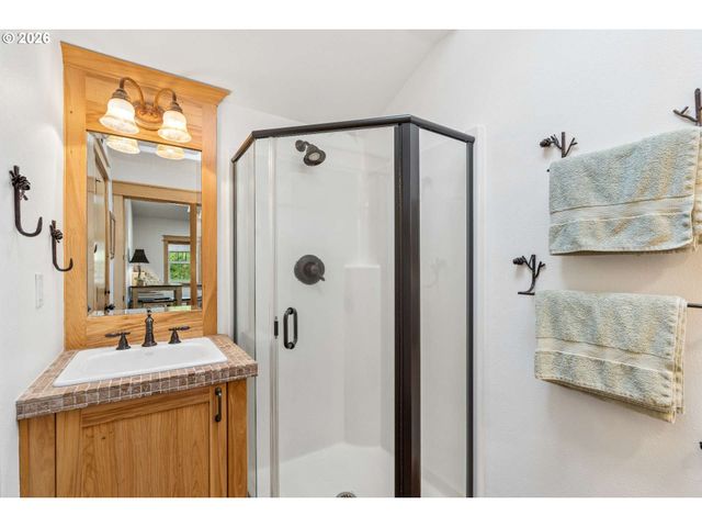 14660 Nw PIONEER Rd, Beaverton, OR 97006