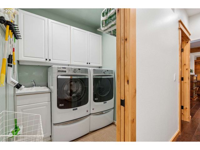 14660 Nw PIONEER Rd, Beaverton, OR 97006