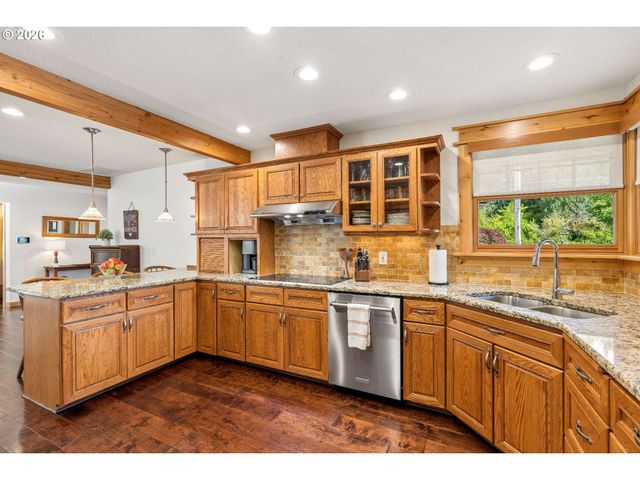 14660 Nw PIONEER Rd, Beaverton, OR 97006