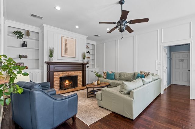 1621 Glen Springs Drive, Plano, TX 75093