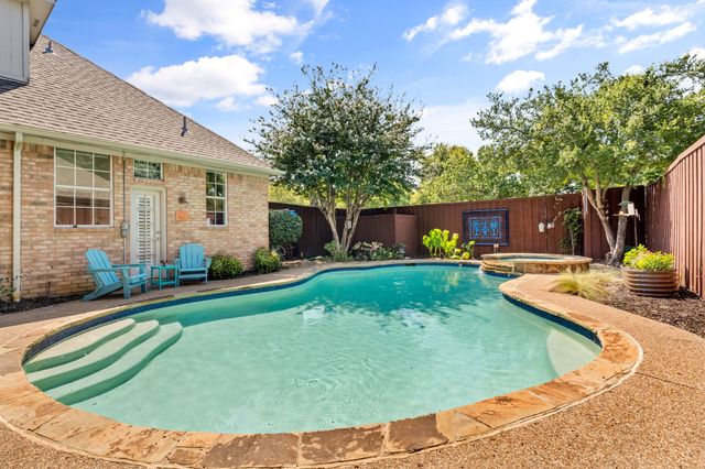 1621 Glen Springs Drive, Plano, TX 75093