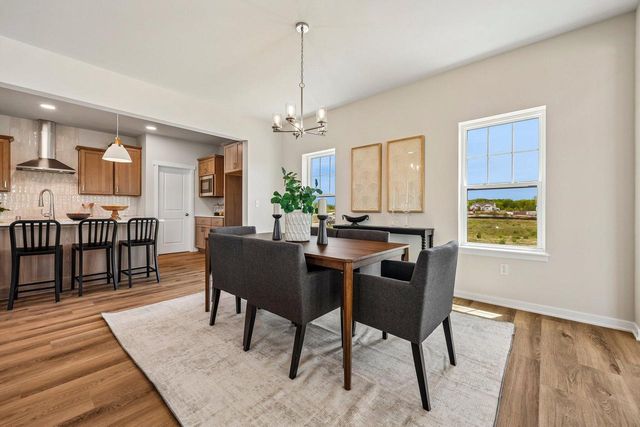 9901 N Migratory LANE, Mequon, WI 53097