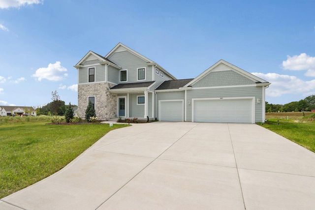 9901 N Migratory LANE, Mequon, WI 53097