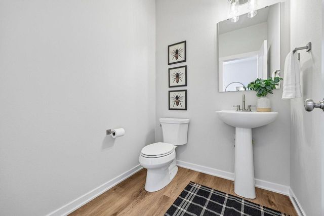 9901 N Migratory LANE, Mequon, WI 53097