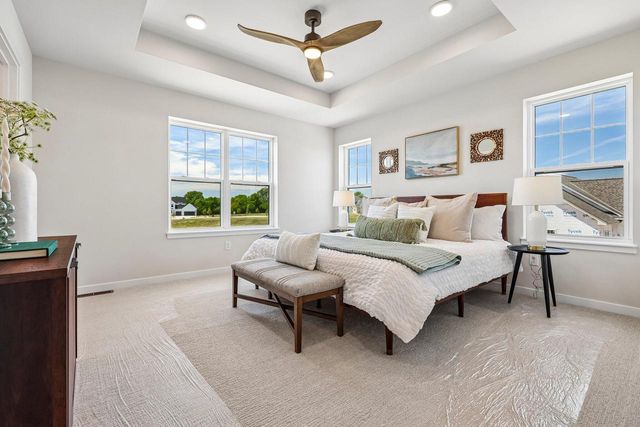 9901 N Migratory LANE, Mequon, WI 53097
