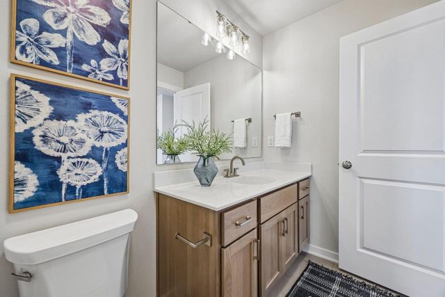 9901 N Migratory LANE, Mequon, WI 53097