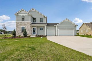 9901 N Migratory LANE, Mequon, WI 53097