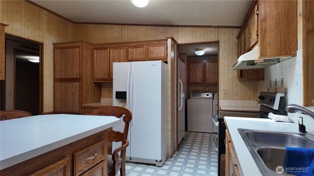 18621 Smokey Point Boulevard, Arlington, WA 98223