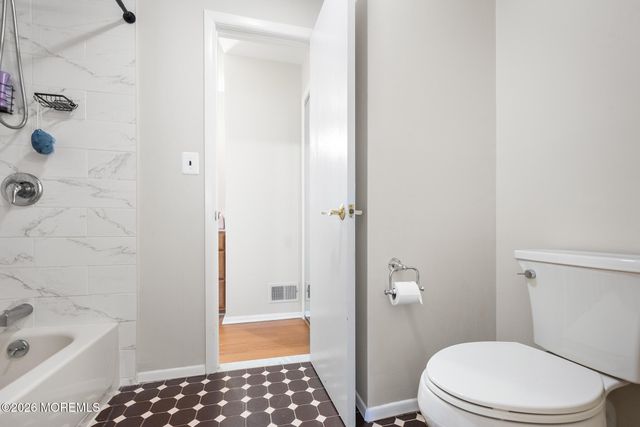 134 Clubhouse Drive, Middletown, NJ 07748