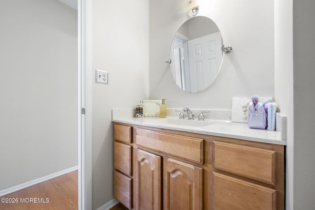 134 Clubhouse Drive, Middletown, NJ 07748